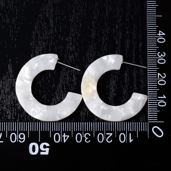 SOLD OUT - Picture 3 of 4